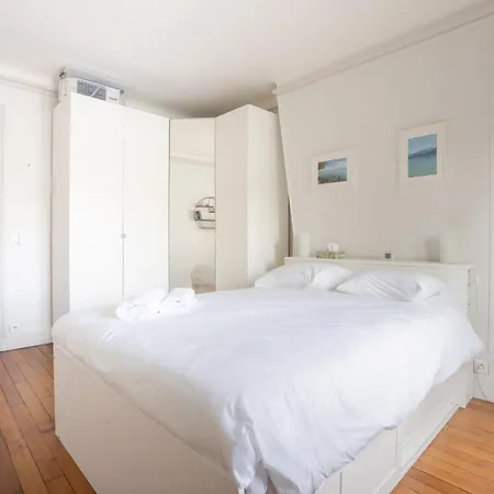 Lumineux Avec Balcon Proche Paris - Ii Apartment